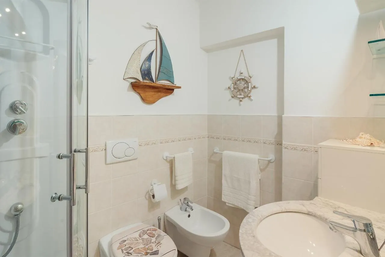 Sanremo Amazing Apartment With Private Parking
