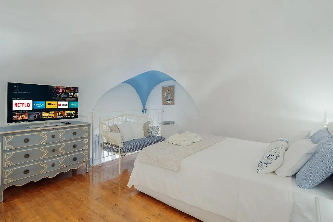 Sanremo Amazing Apartment With Private Parking
