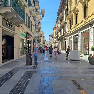 Larysa San Remo
